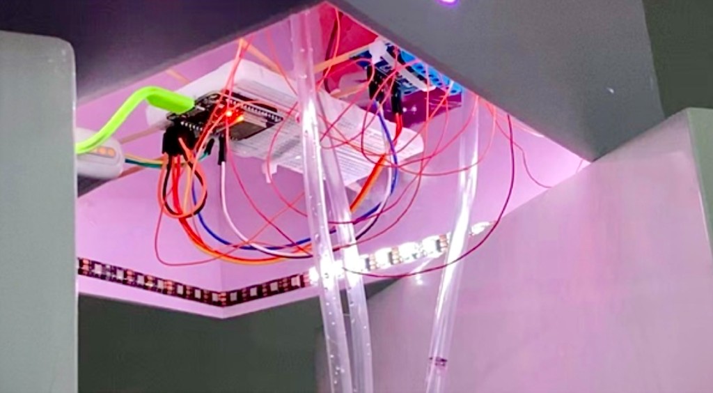 Light by Distance — interior electronics